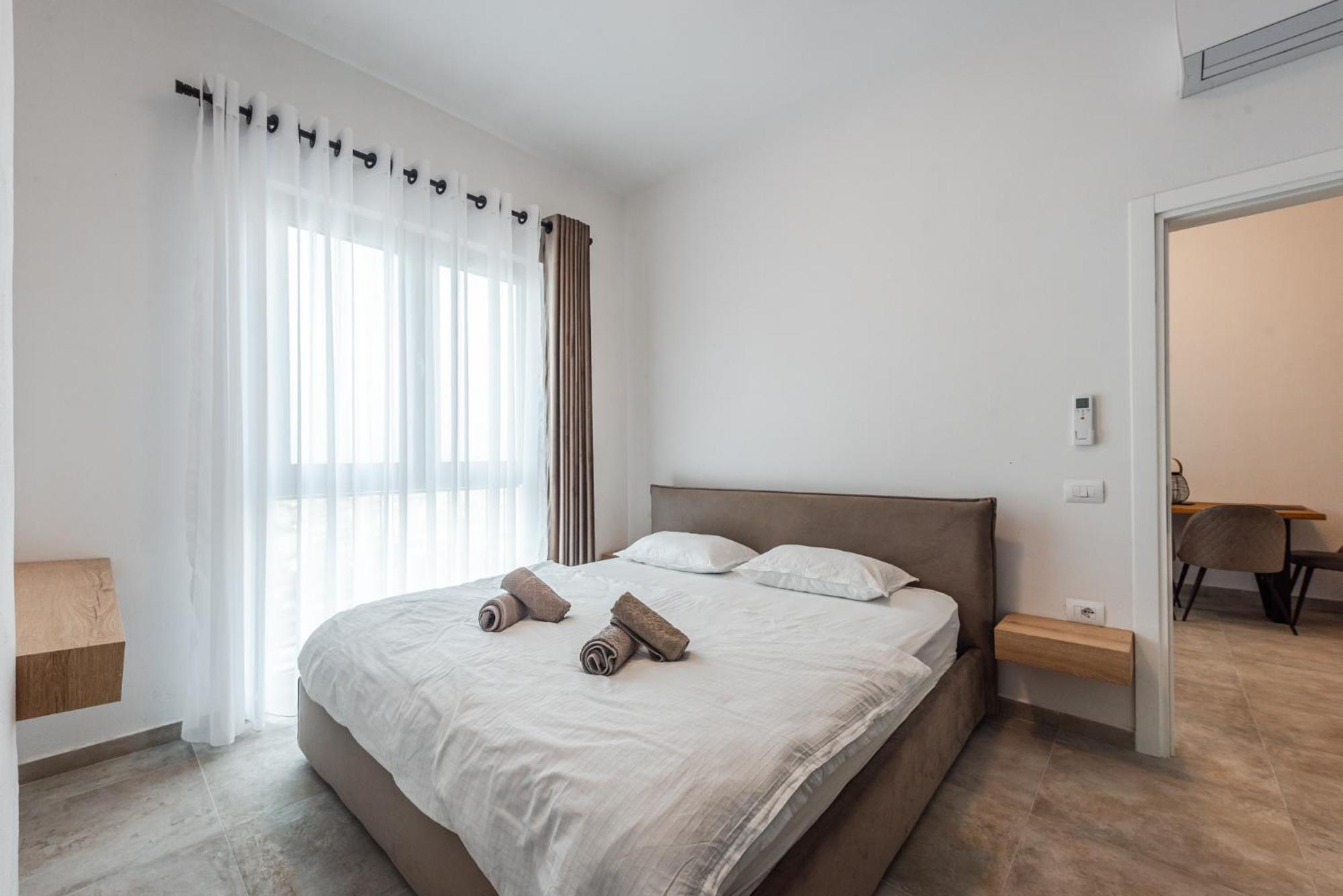 Royal Hill Apartments By Ps Durrës Exterior foto